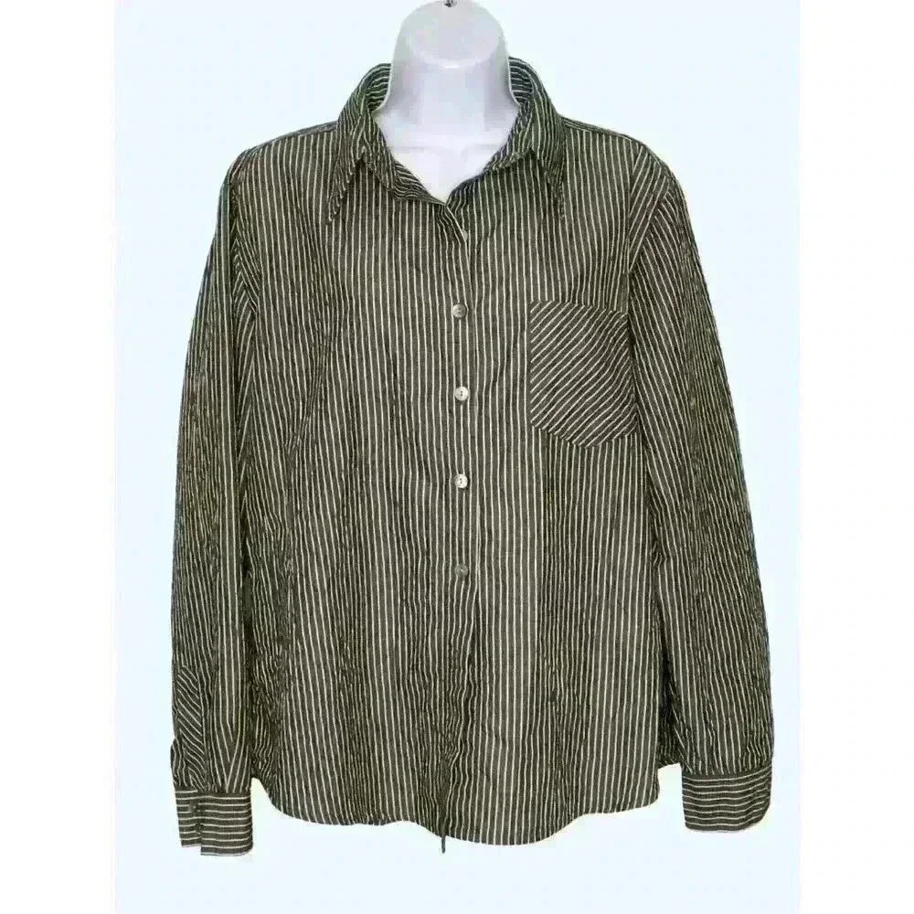 Chico's 2 shirt top button up long sleeve MOP buttons gray white stripe